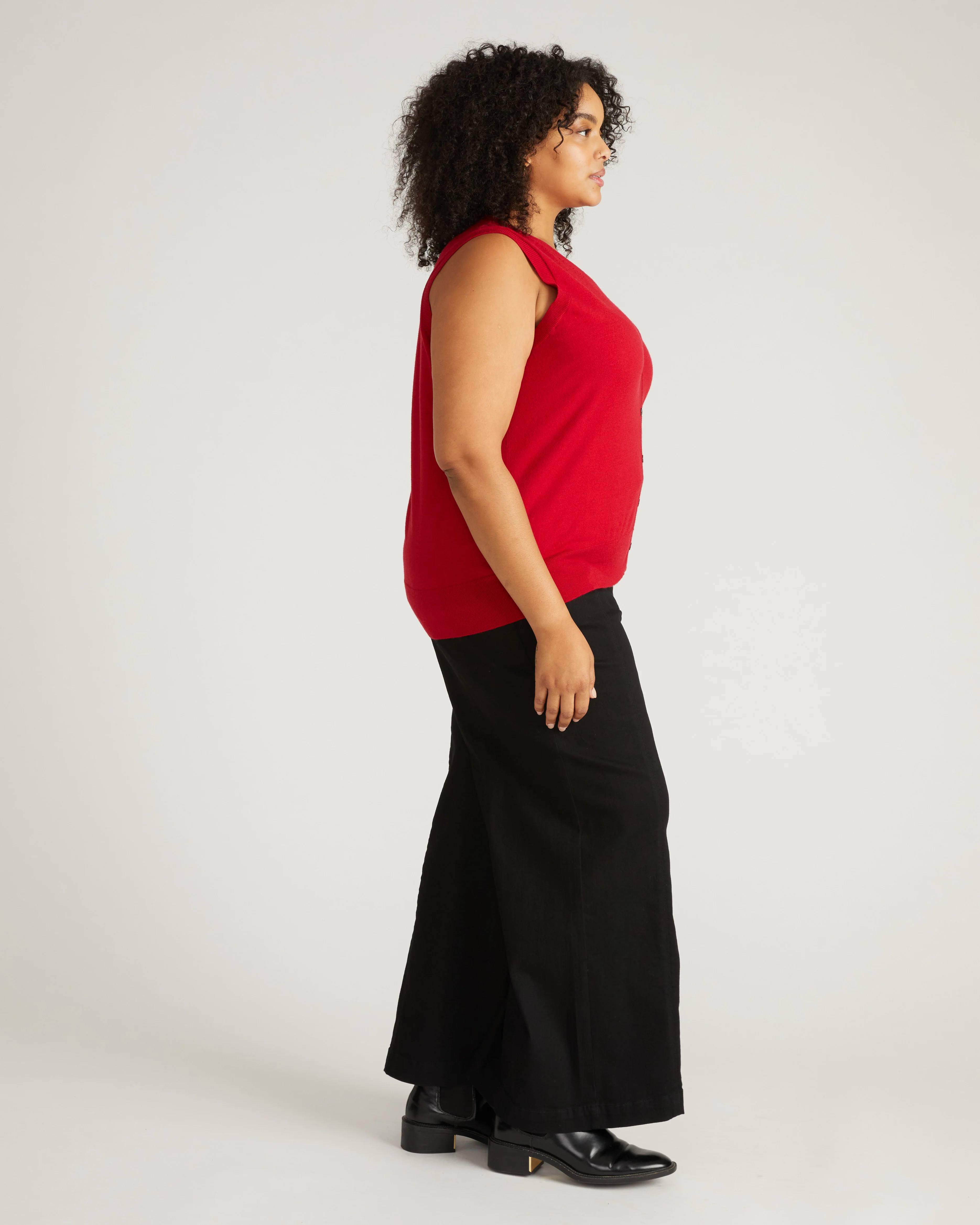 Savvy Fine Knit Cardigan Vest - Carmine - Image 2