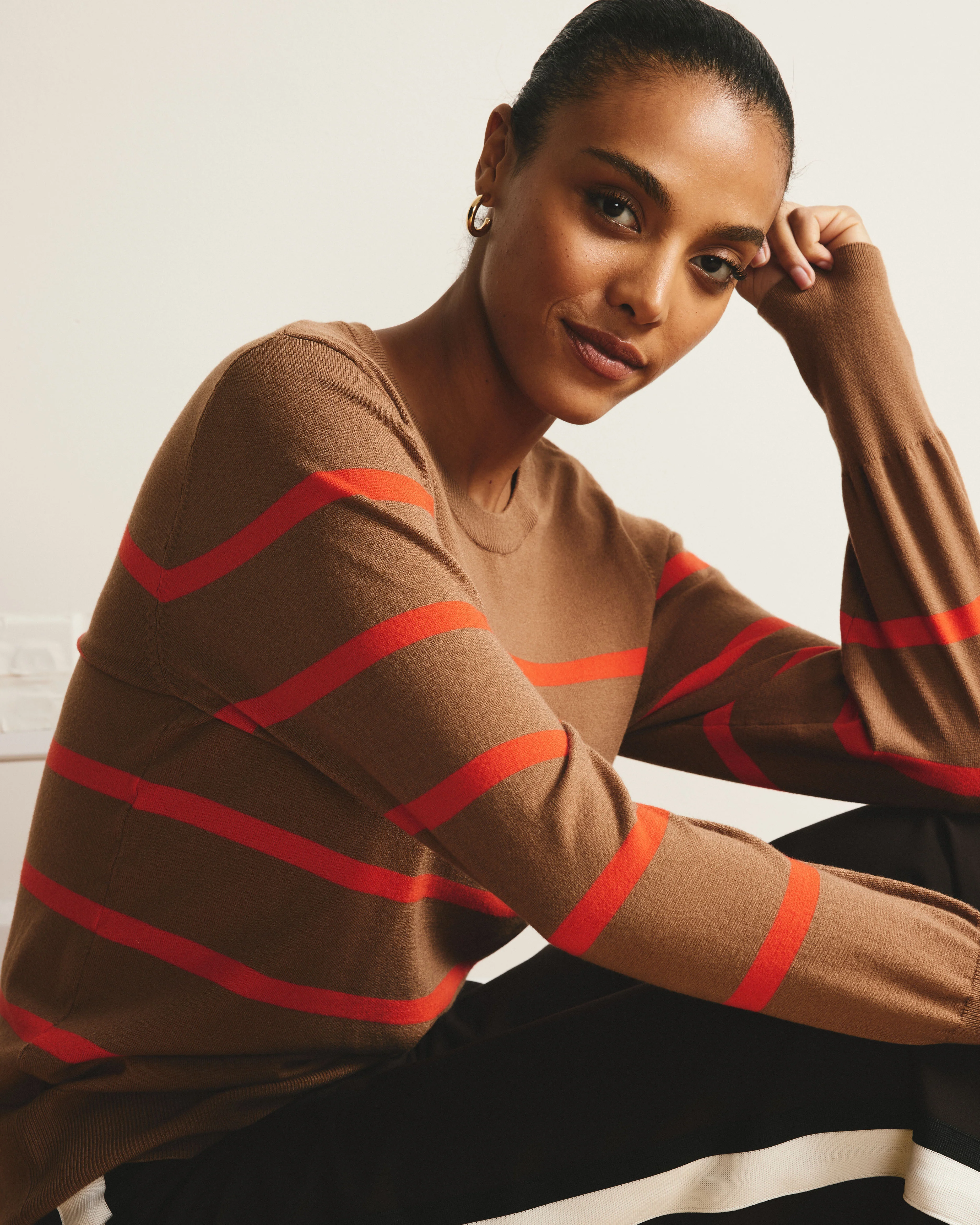 Savvy Fine Knit Crew Sweater - Classic Camel/Poppy Stripe - Image 2
