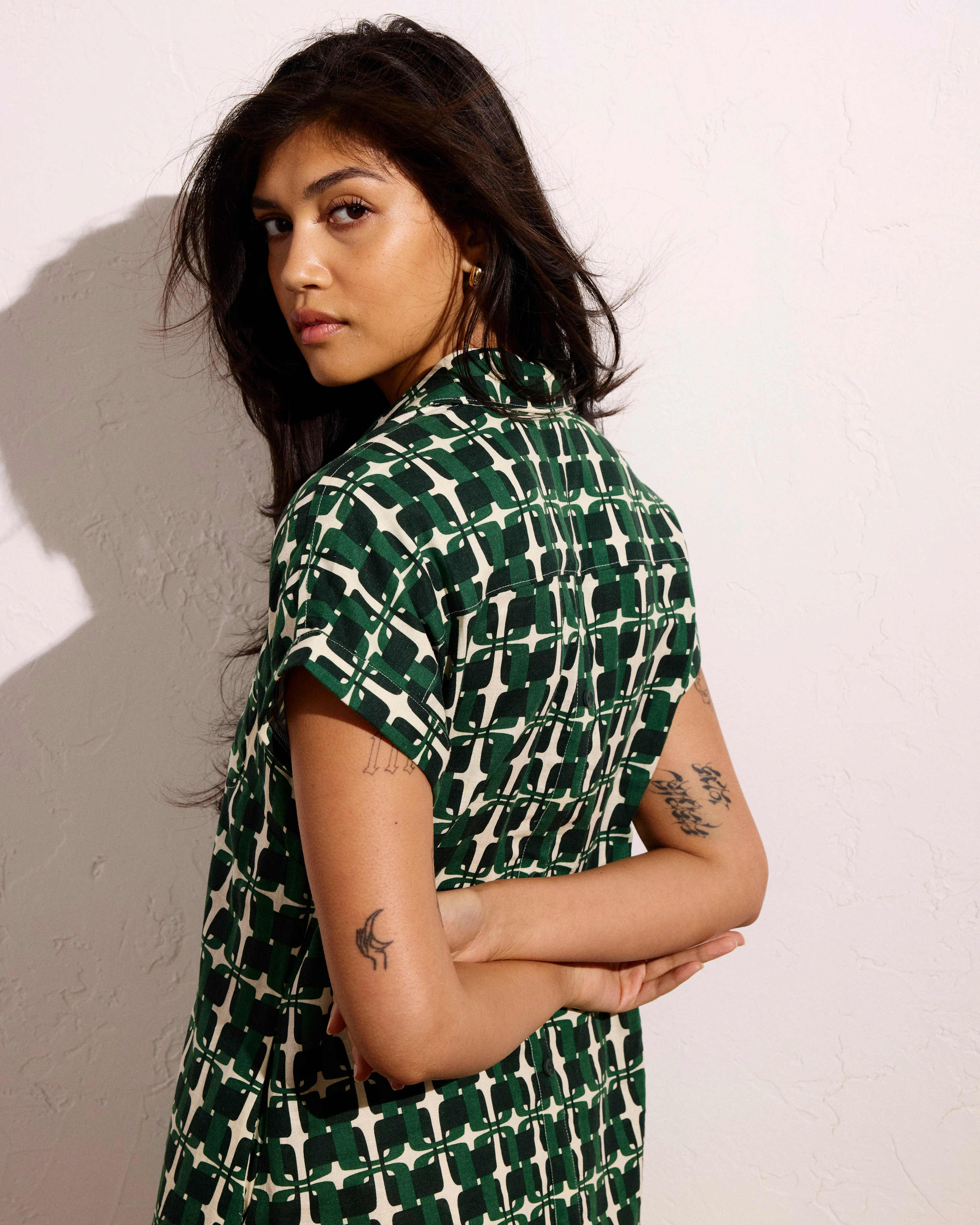 Sunshine Linen Polo Dress - Green Trellis Print - Image 4