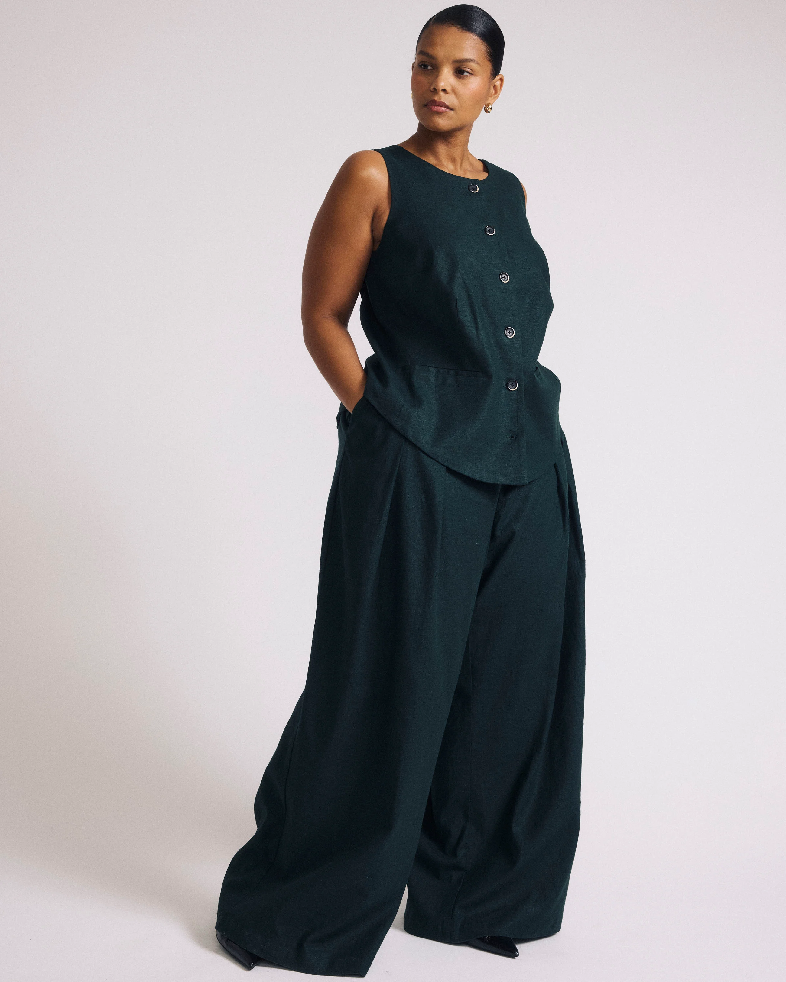 Tamsin Stretch Linen Vest - Forest Green - Image 4