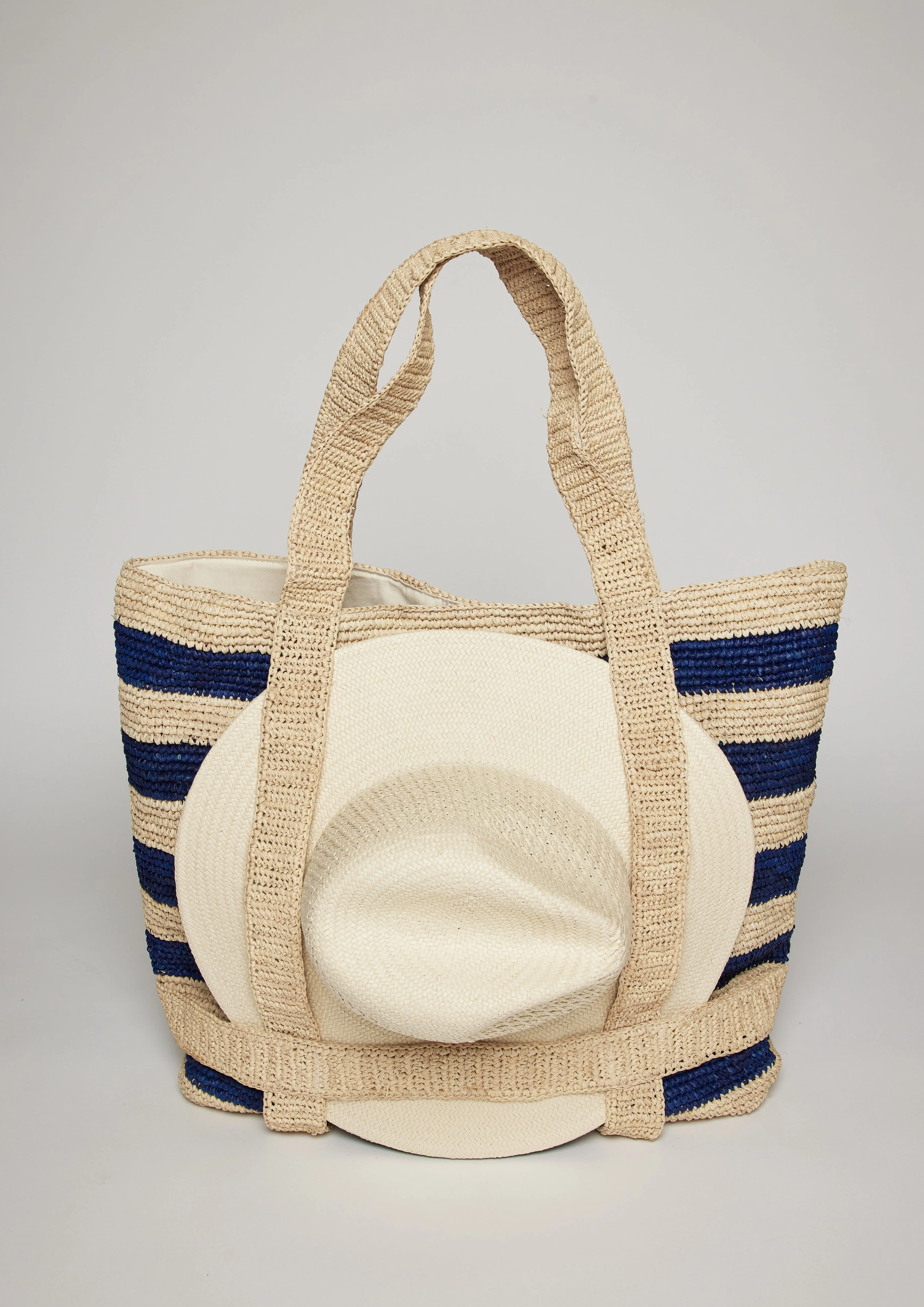 Hat Attack Straw Traveler Bag - Image 3