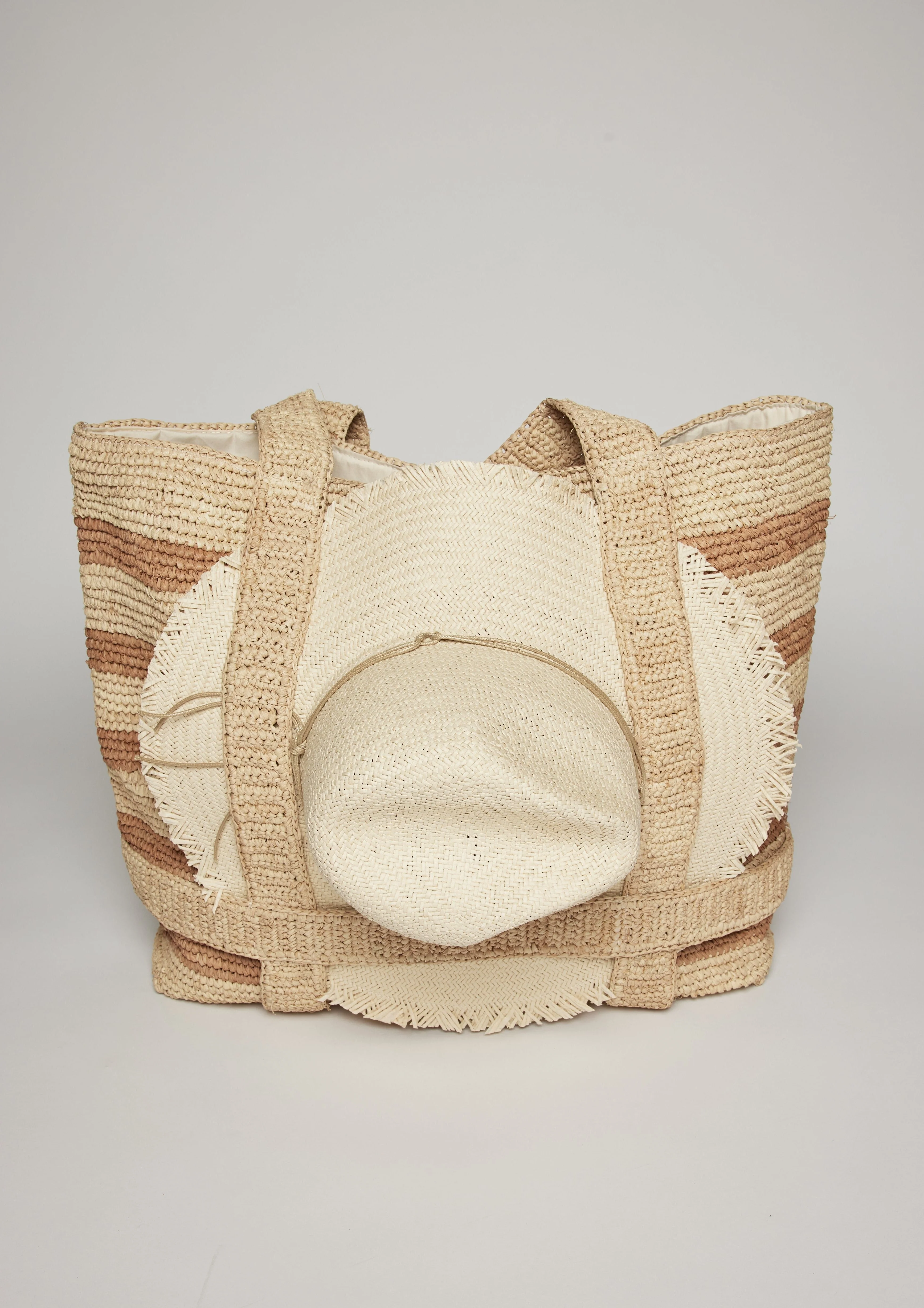 Hat Attack Straw Traveler Bag - Image 4
