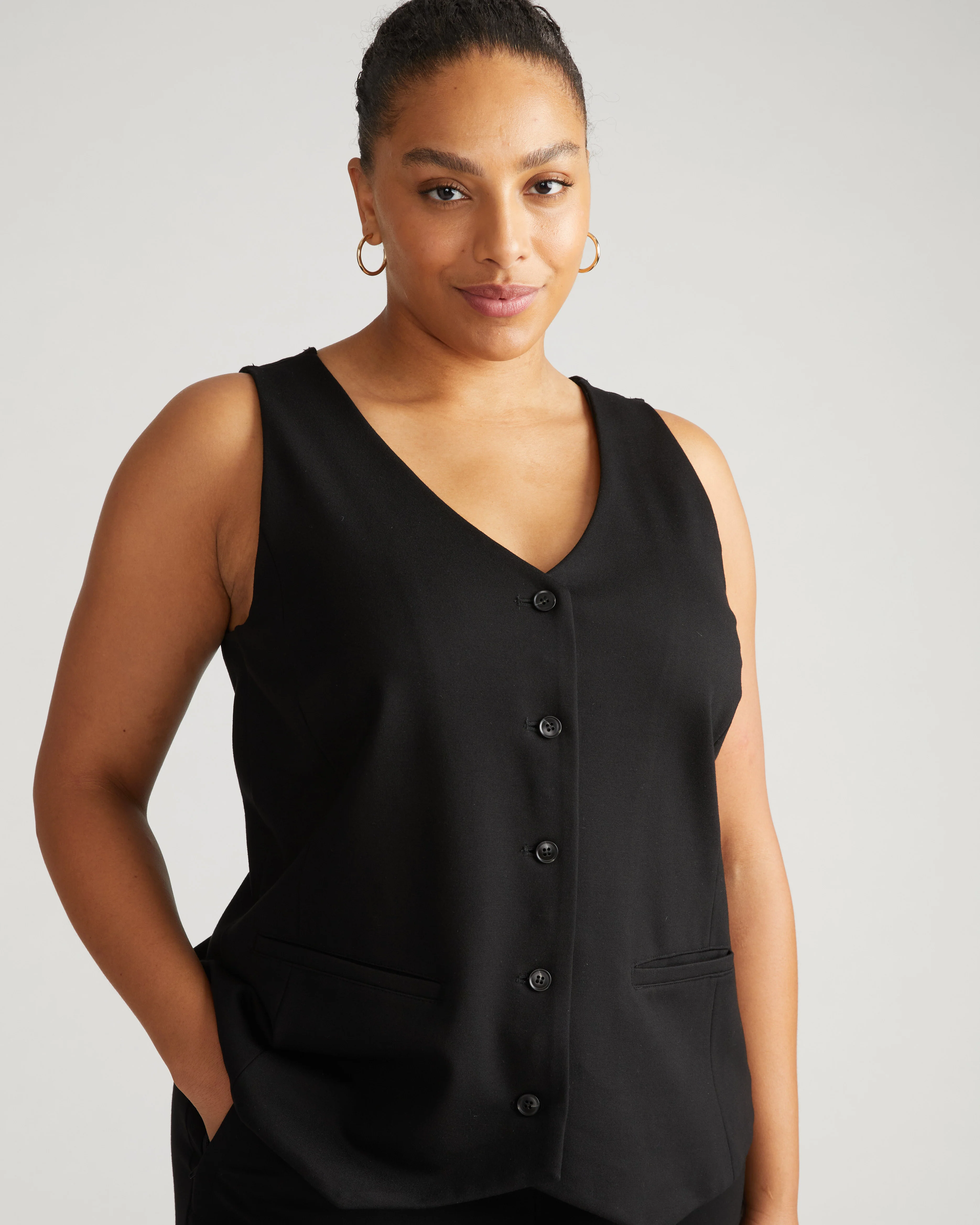 The Tailored Ponte Vest - Black - Image 2
