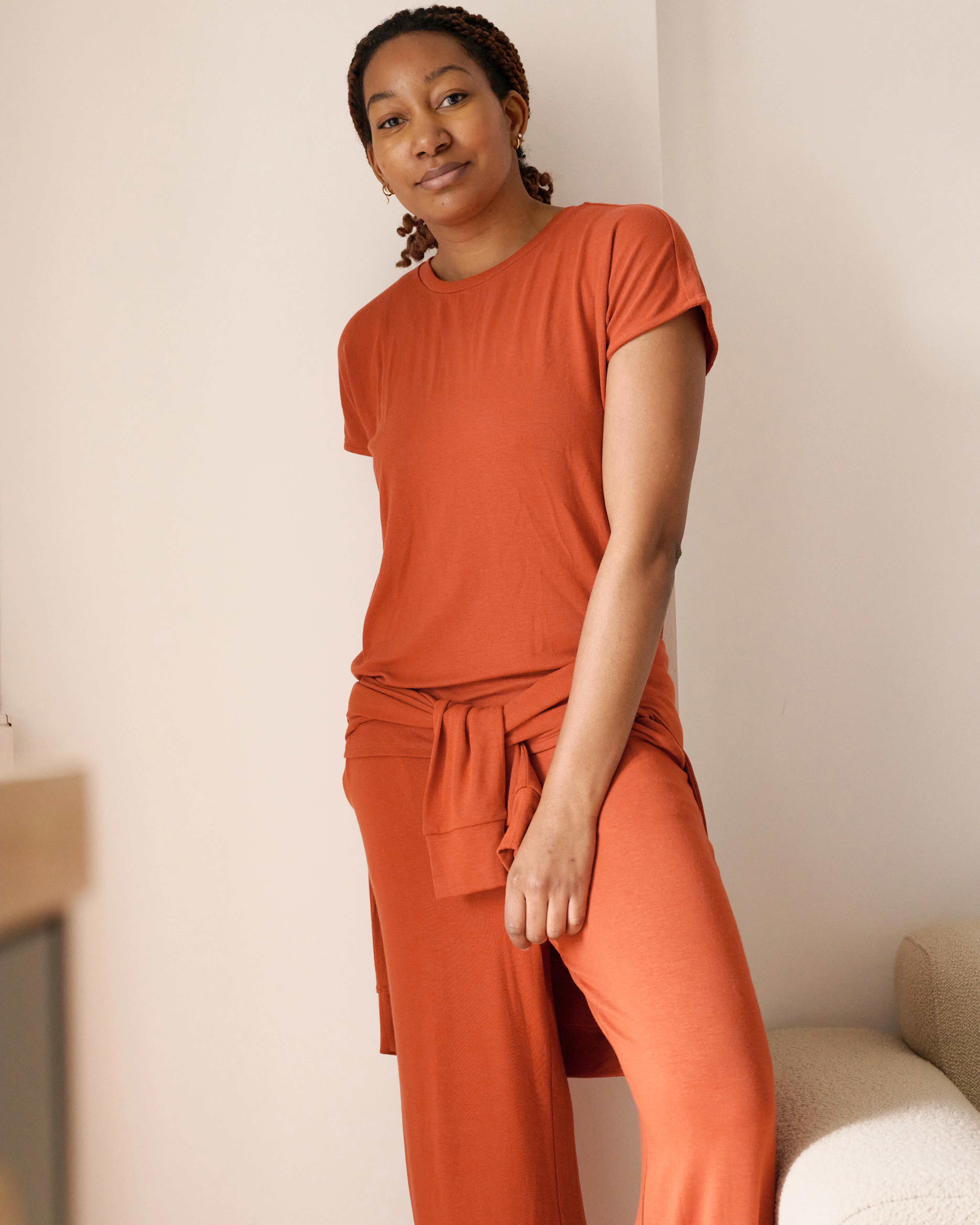 TravelKnit Relaxed Tee - Warm Russet - Image 4