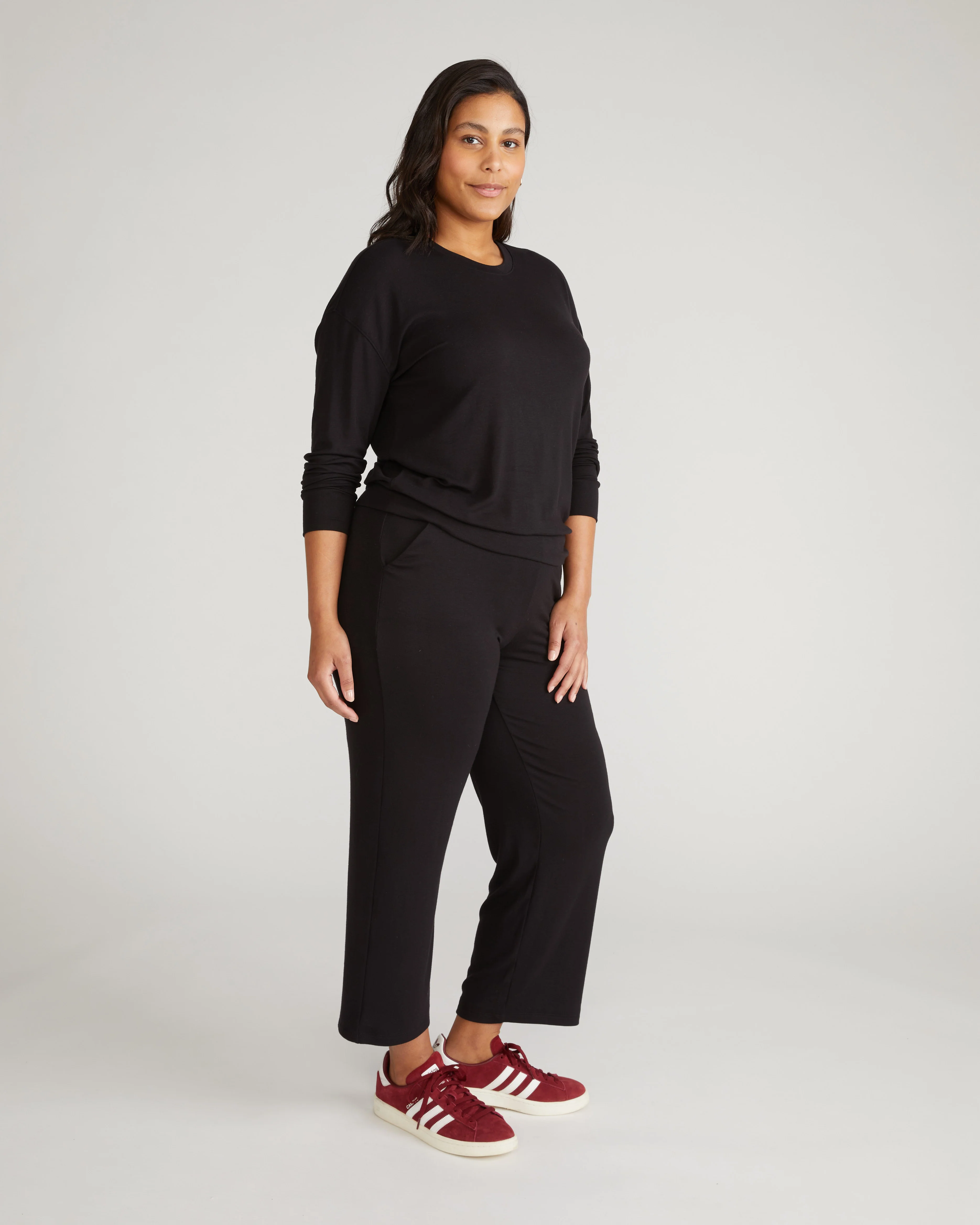 TravelKnit Sweatshirt - Black - Image 3