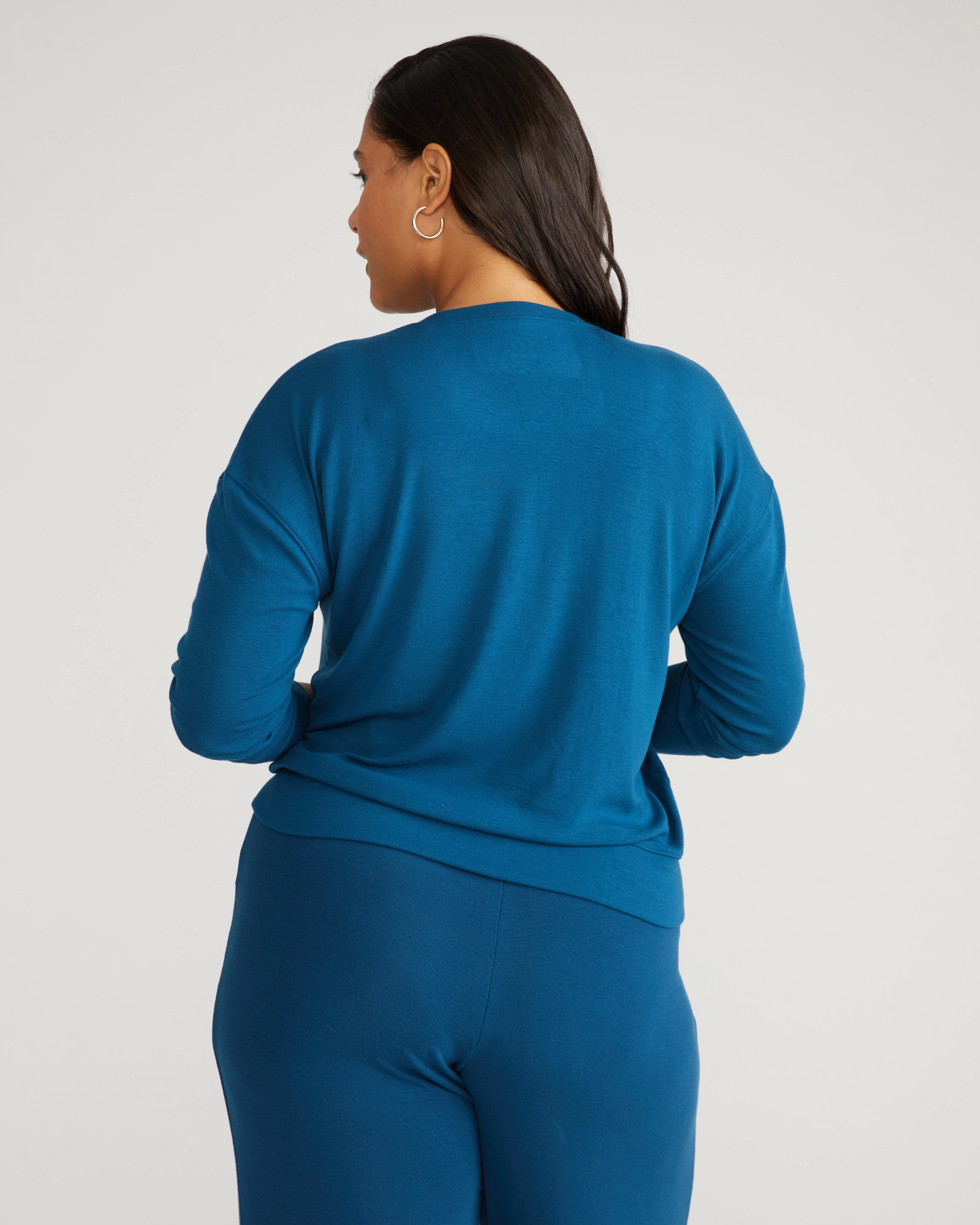 TravelKnit Sweatshirt - Blue Teal - Image 10