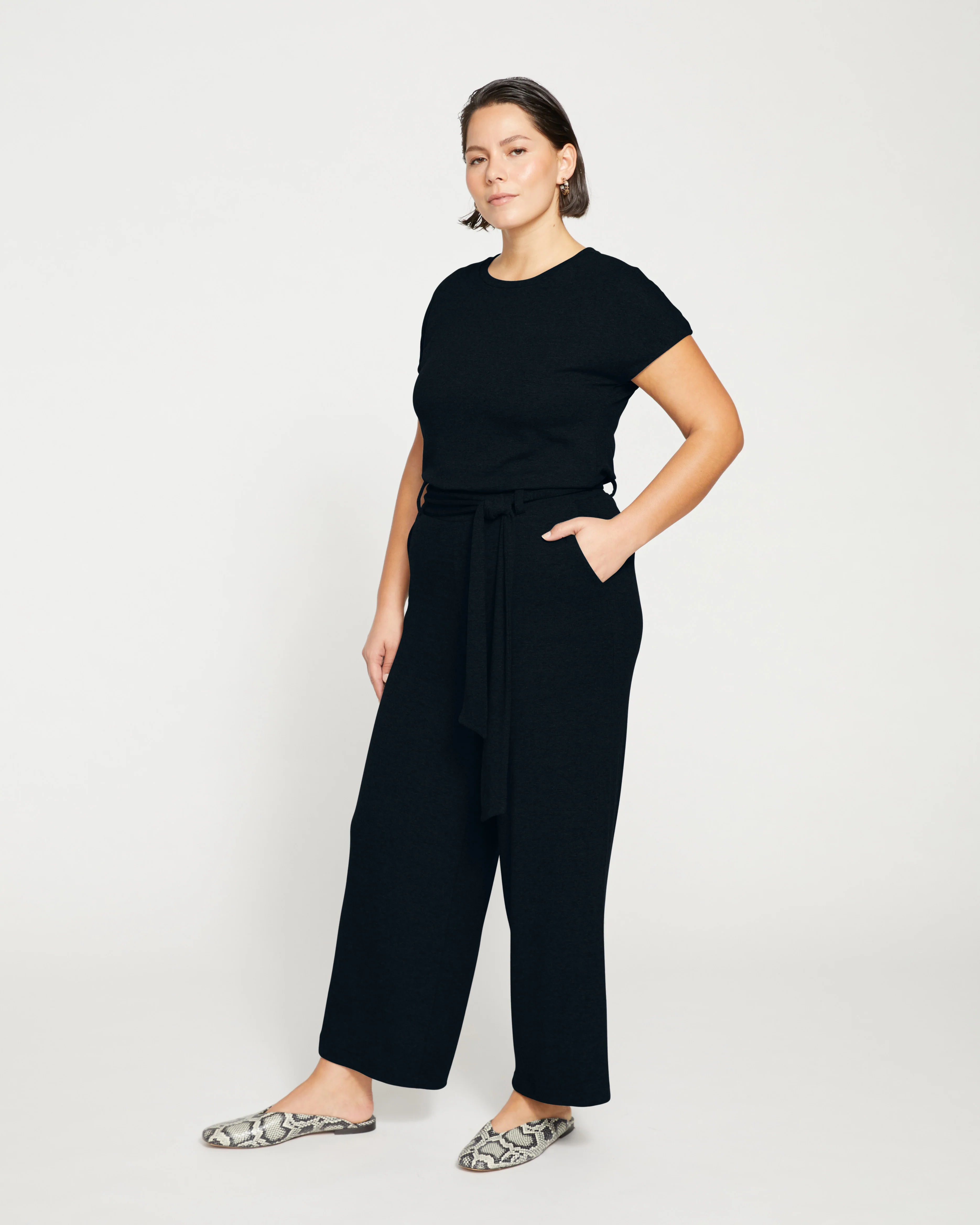 TravelKnit Wide Leg Pants - Black - Image 3