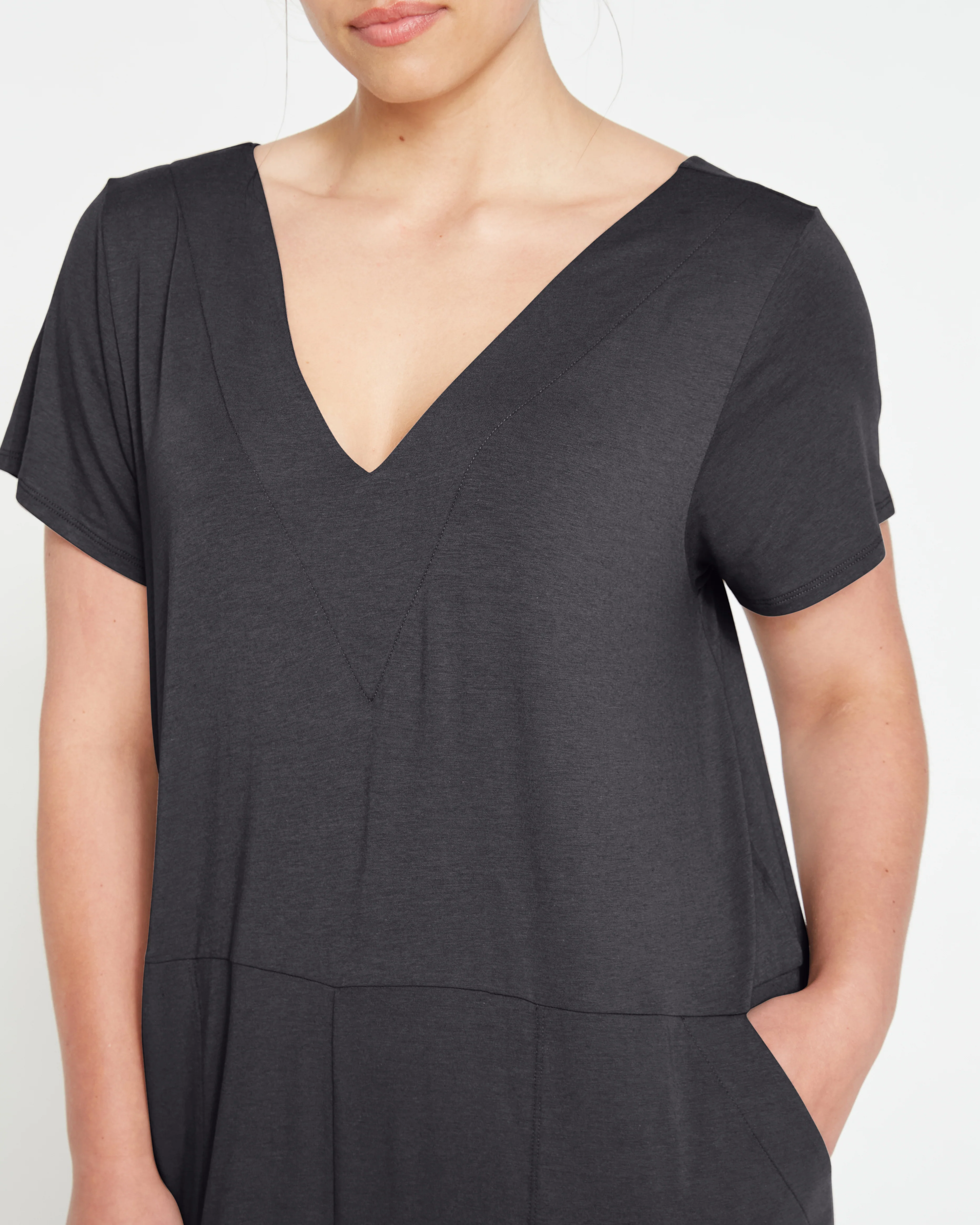 UltimateS Jemma V Neck Jumpsuit - Black - Image 2