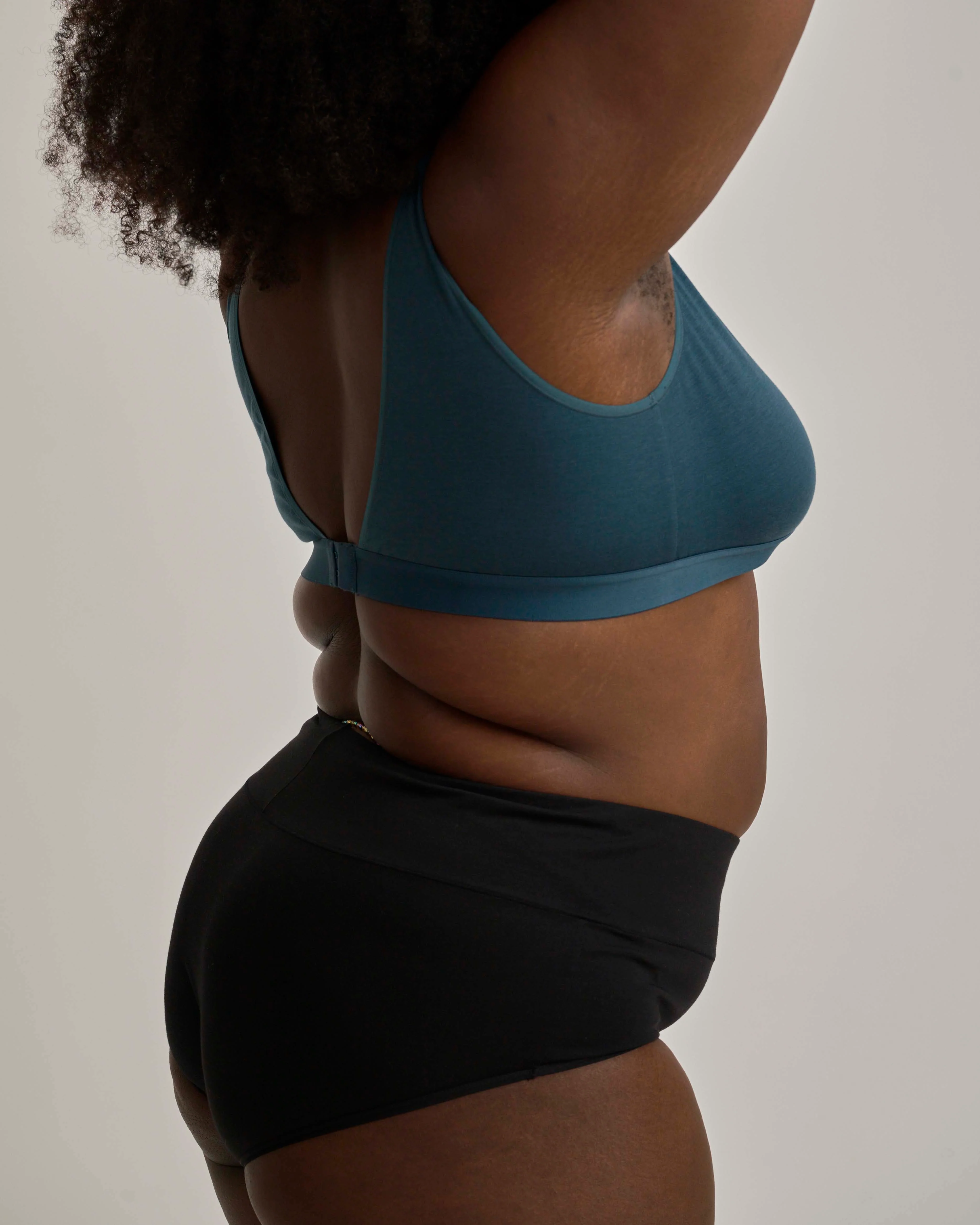 UltimateS Lounge Bra - Deep Sea - Image 4