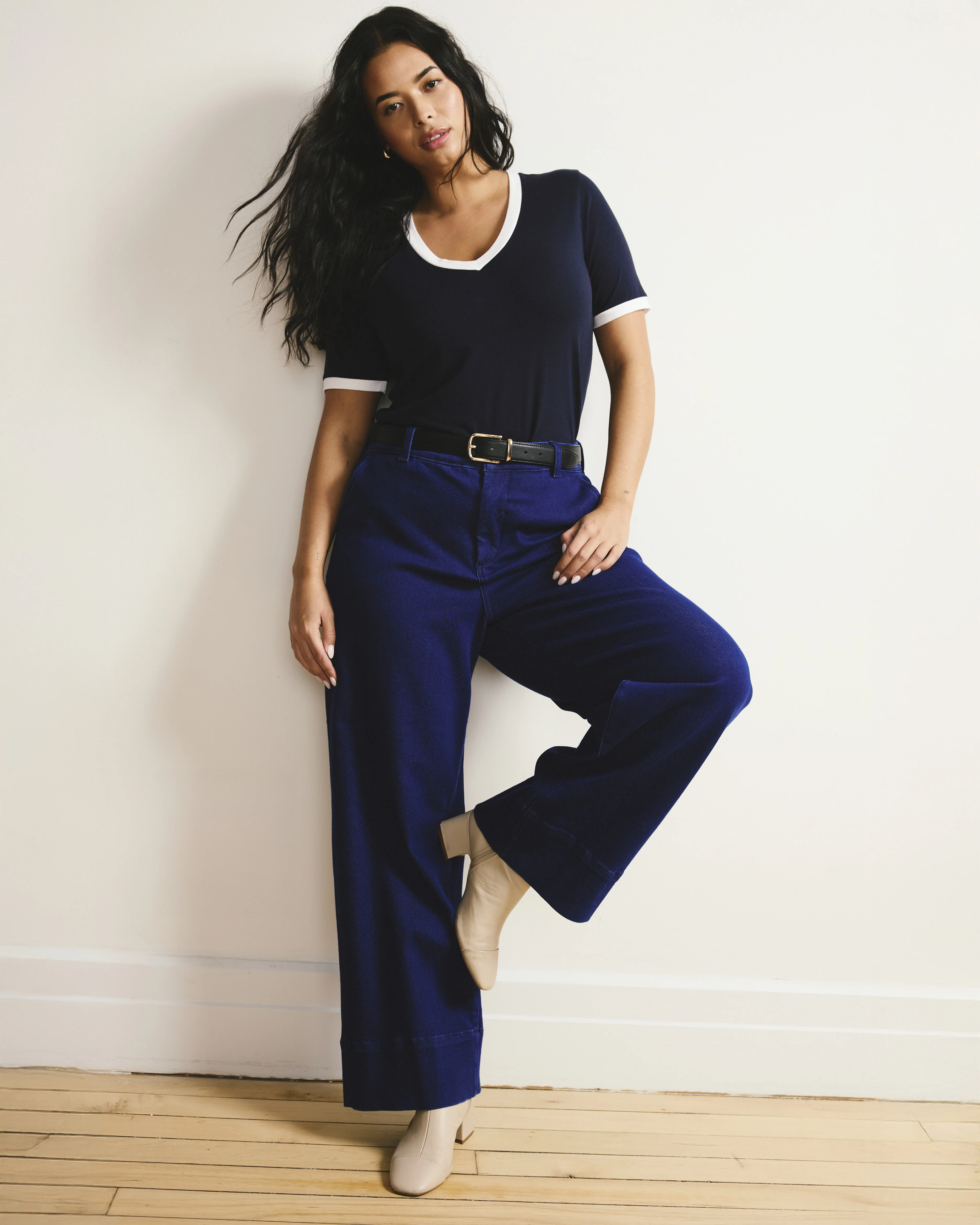 V Rex - Navy/White Trim - Image 2