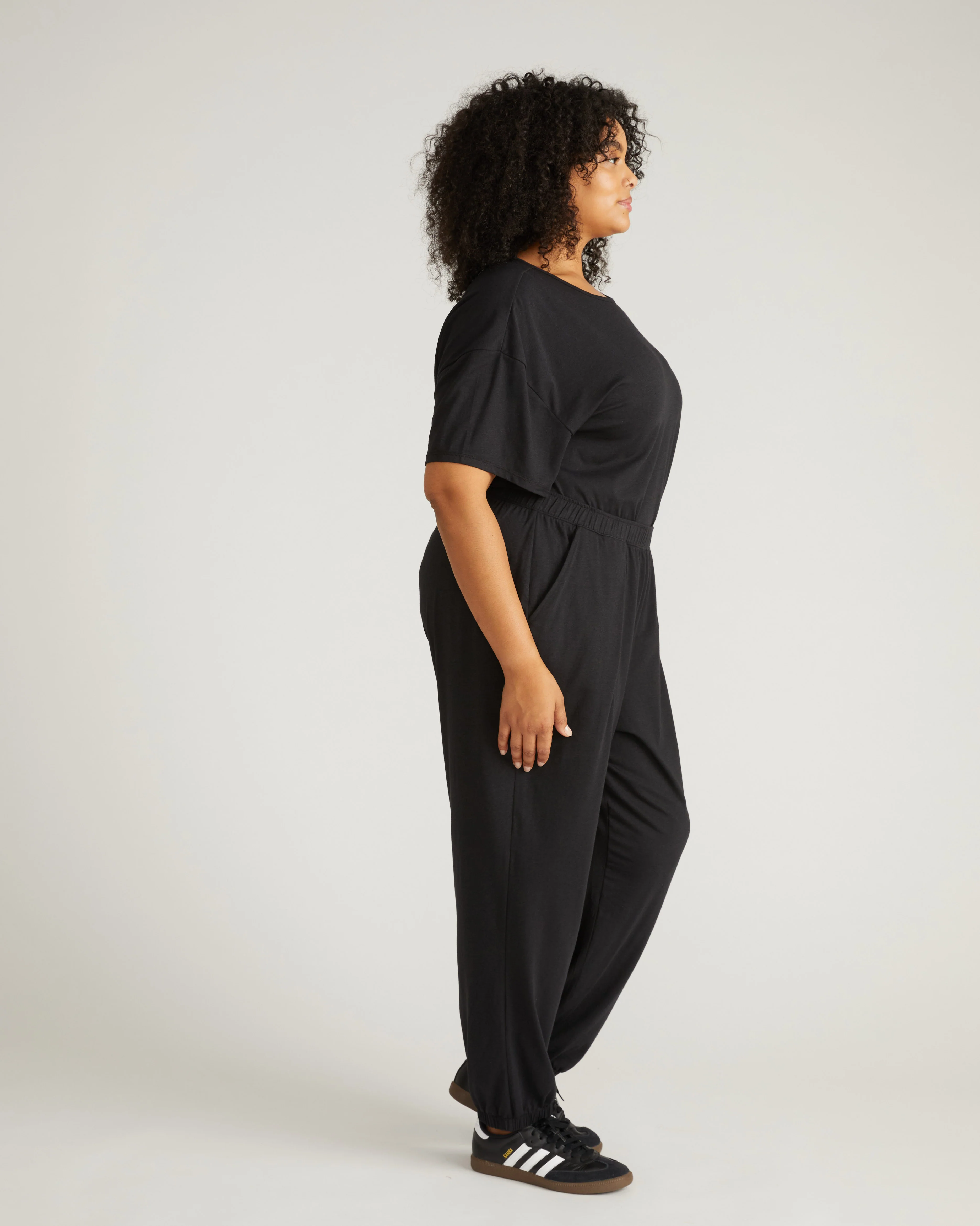 Wendy Lounge Jogger - Black - Image 2