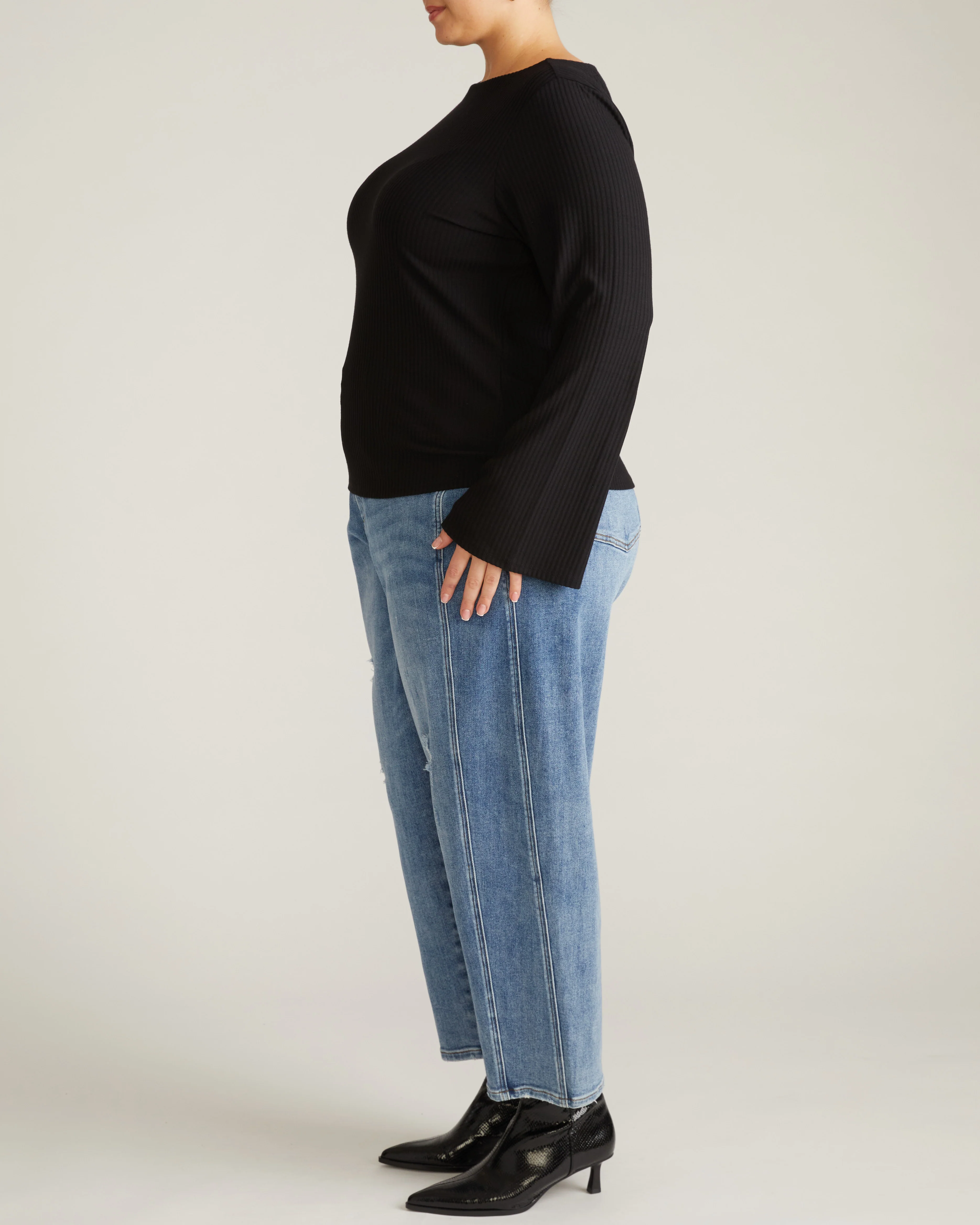 Yasmin Flare Sleeve Ribbed Top - Black - Image 3